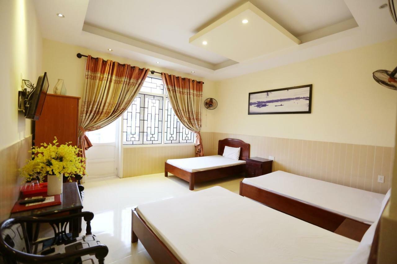 Minh Quang Hotel Хойан Экстерьер фото