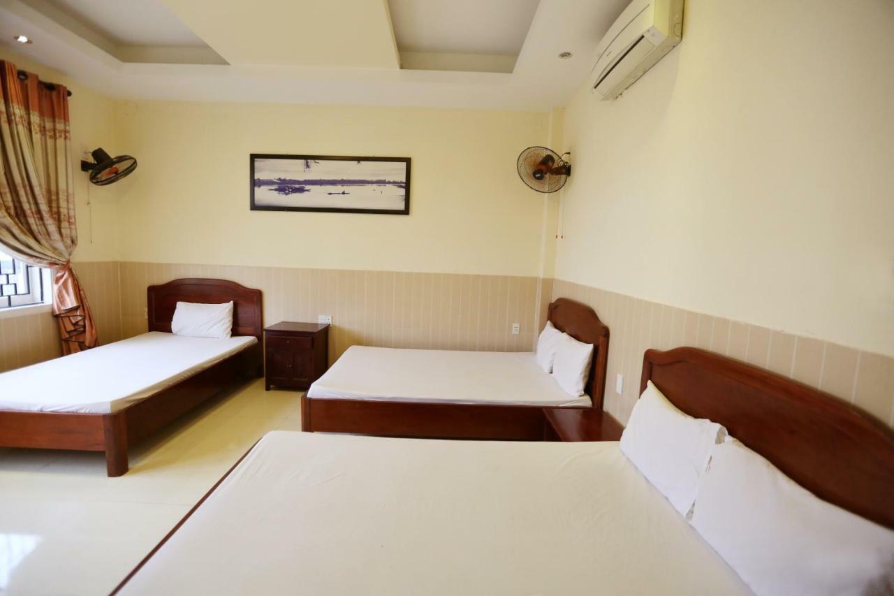 Minh Quang Hotel Хойан Экстерьер фото
