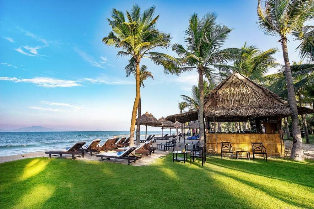 Minh Quang Hotel Хойан Экстерьер фото